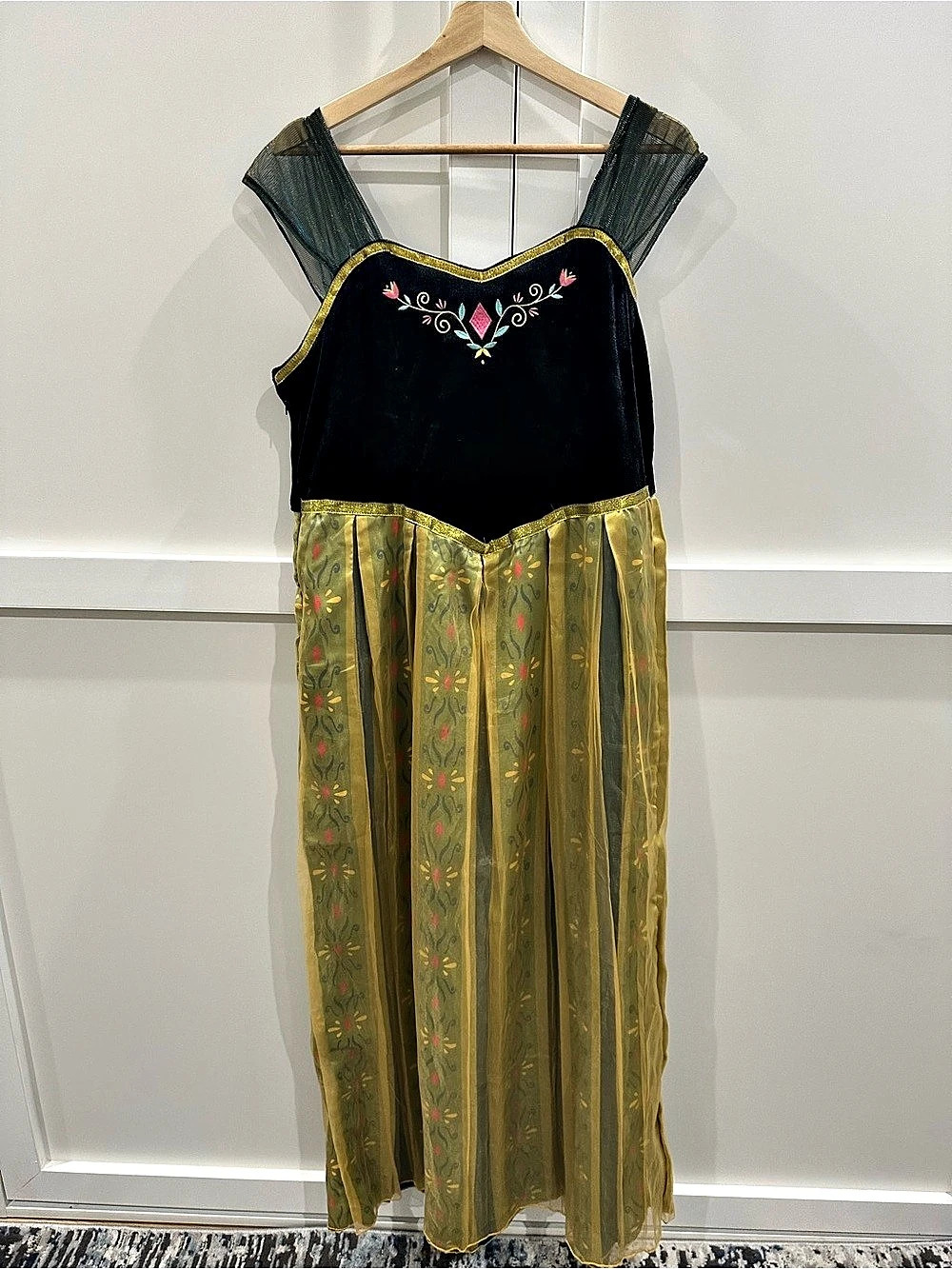 Spooktacular Creations Women’s Frozen Anna Costume Velvet Maxi Costume Cosplay